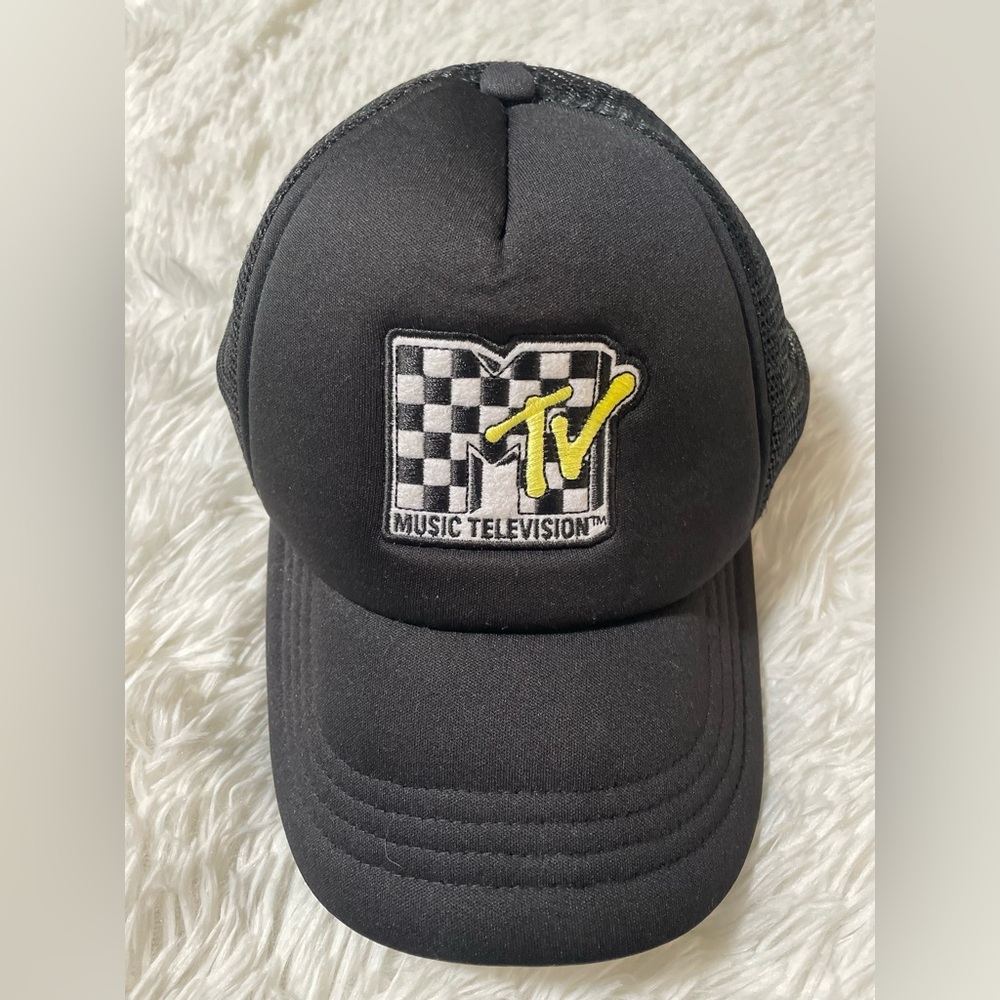 MTV Y2K Retro Grunge Trucker Hat Foam Black Checkered Unisex Mesh SnapBack Punk